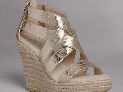 Κομψή πάνω σε πλατφόρμες